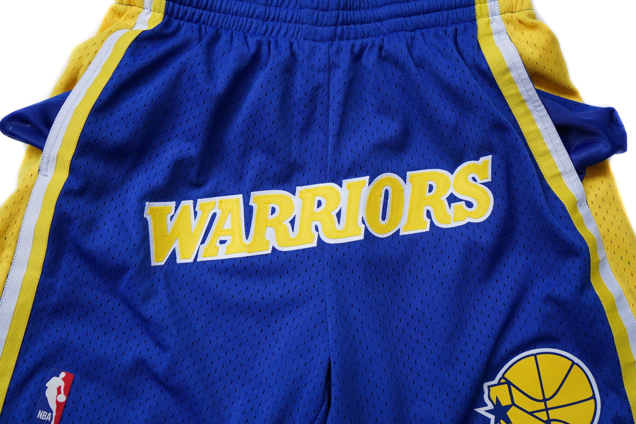 Mitchell & Ness Golden State Warriors 1995-1996 "WARRIORS" Swingman Shorts